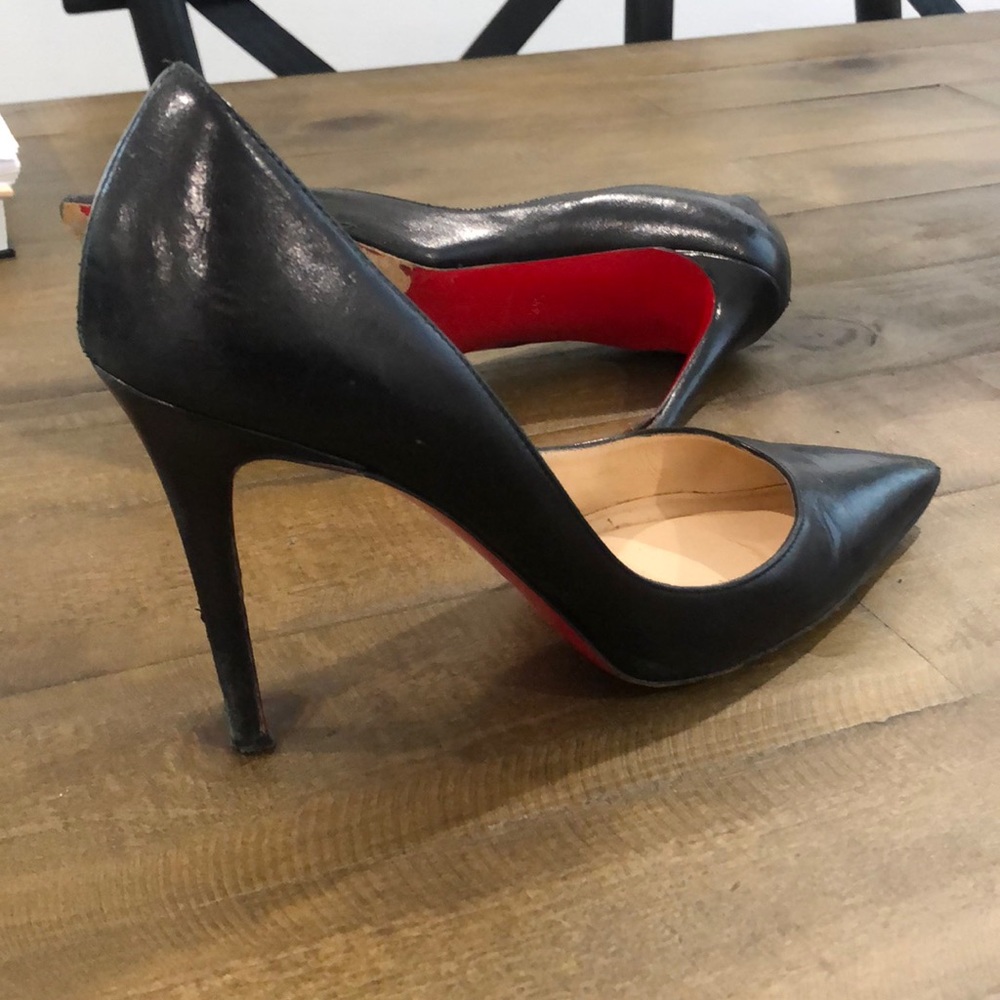 ❌SOLD❌ Louboutin Black Pigalle Heels